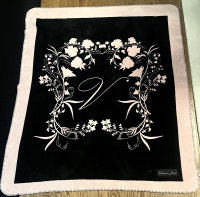 Victoria’s Secret Black & Pink Sherpa Blanket Oakville / Halton Region Toronto (GTA) Preview