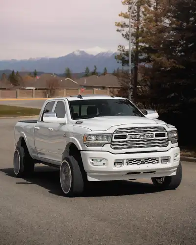 2019 Ram 3500 Limited Aisin Tranmssion 6.7 Cummins (H.O) 107,000km CP3 Fuel Pump Conversion Deleted...