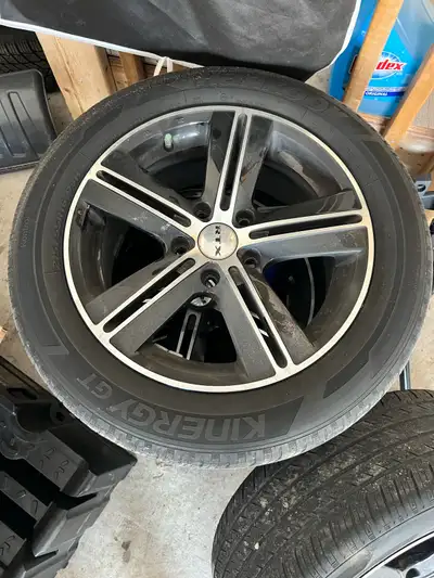 All season hankook tires and rims 215 55 16 Rims and tires are in good shape $500 obo