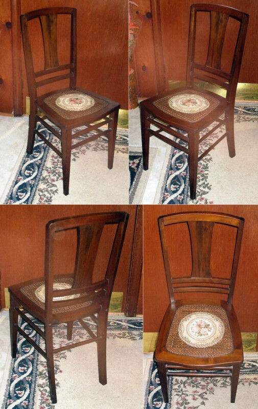 Petite Vintage Antique Style Chair and Victorian Settee in Home Décor & Accents in Kingston - Image 3