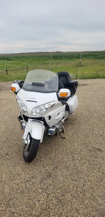 This is in miles , recent full tune up with valve adjusted as per manual , done by sherwood park mot...