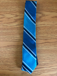 Men’s silk ties (multiple units available)
