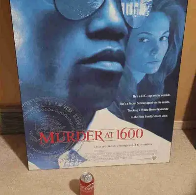 Murder at 1600 movie poster. 27 " x 39 1/2 3/8 thick.$45