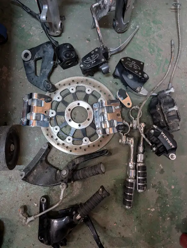 2012 Victory Vegas Jackpot for parts in Street, Cruisers & Choppers in Calgary - Image 10