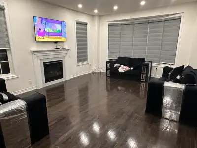 Private den for rent on upper floor All utilities included Dm for further info