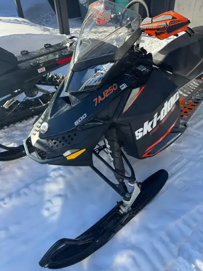 2016 renegade low mileage. Excellent condition. Was used as a spare. 2 up attachment. Extra seat. Co...