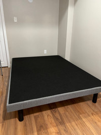 Full/Double platform bed + mattress 