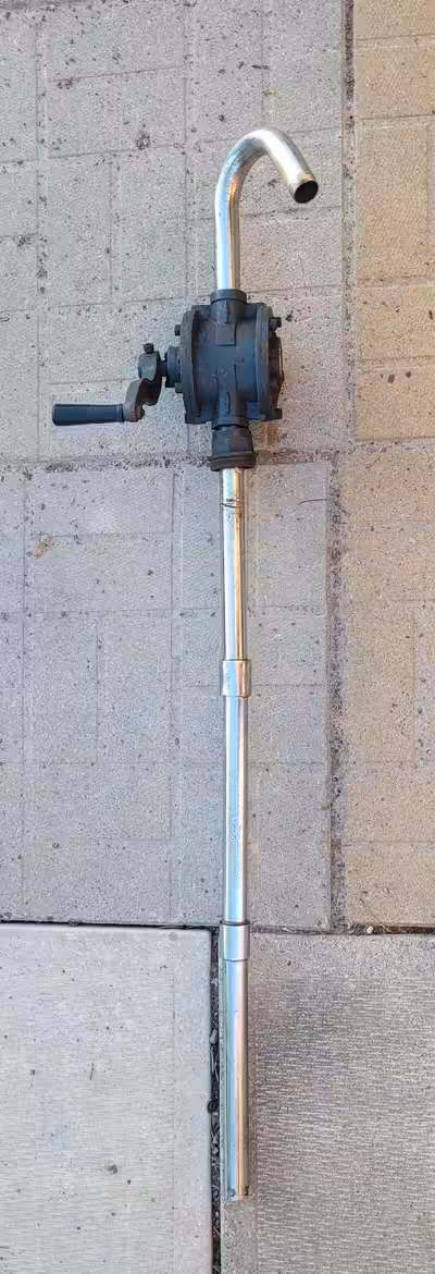 High flow hand crank drum pump. Made by AMT. Has only been used to pump windsheild washer fluid. Spe...