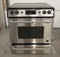 Slide-in Frigidaire Gallery Stove E2 stainless steel