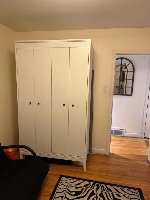 Lrg Clean Private Main floor bdrm Safe Etobicoke63417638155521124