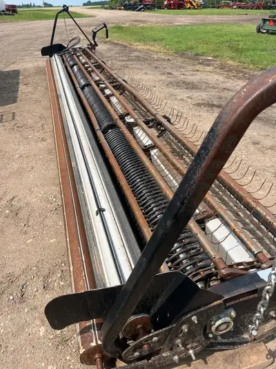 24 ft Elmer’s pickup $6000 20ft Sund windrower set up for Macdon swather on a Elmer’s platform, can...