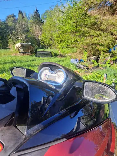 2002 seadoo gtx 4tec. 155hp non super charged. 133 hours. Has a brand new battery.All gauges work. R...