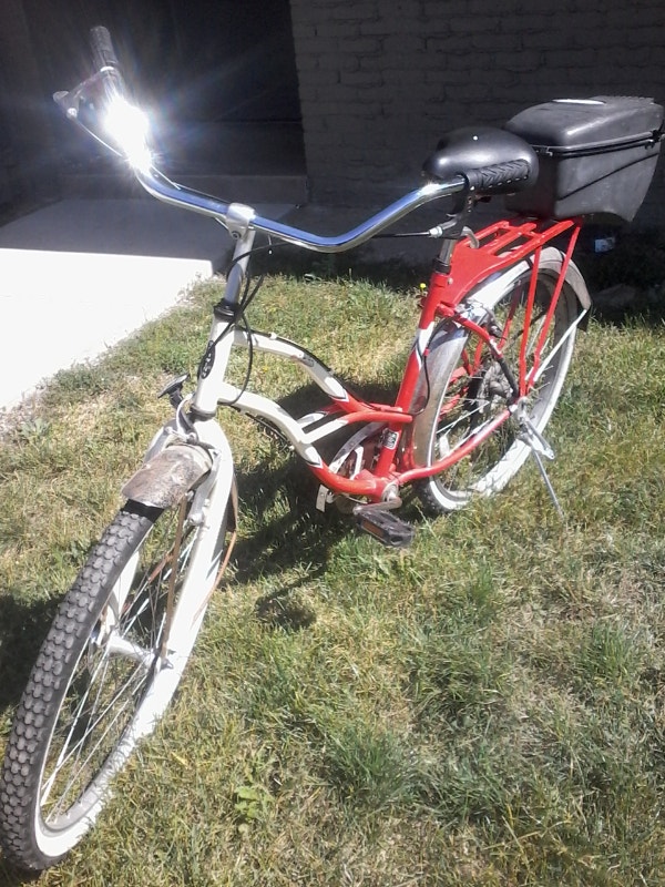 Schwinn Cruiser bike, original, needs TLC. Cruiser, Commuter & Hybrid