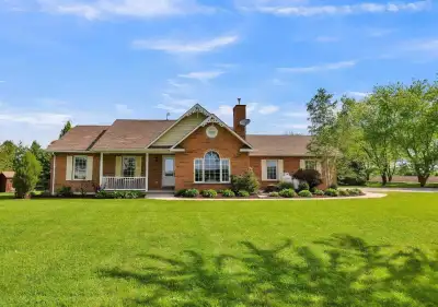 Vacation rental, View more