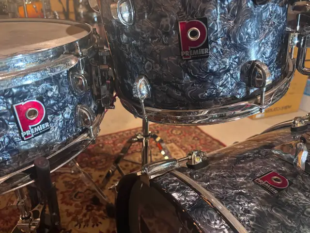 A Vintage Professional Premier Drums Set in Drums & Percussion in Oshawa / Durham Region - Image 5