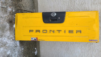 NISSAN FRONTIER YELLOW TAILGATE