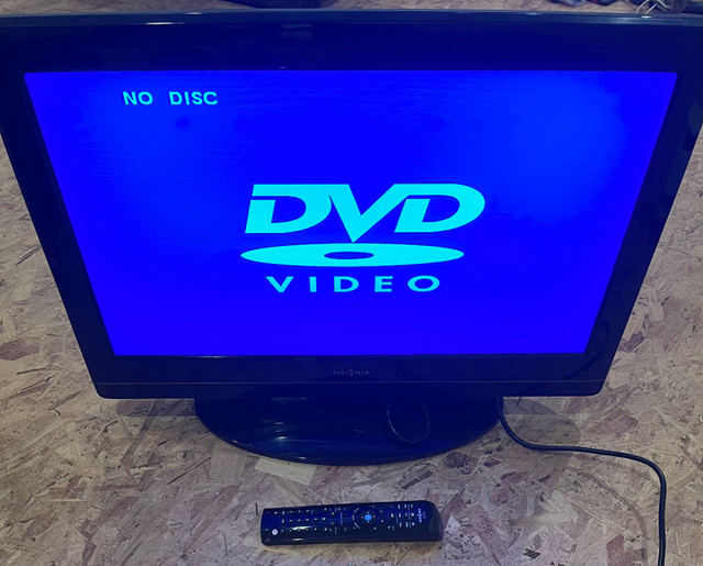 26” Insignia LCD TV/DVD Player | TVs | St. John's | Kijiji