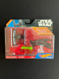 Hot Wheels Die-Cast Star Wars Blast Attack Tie Fighter