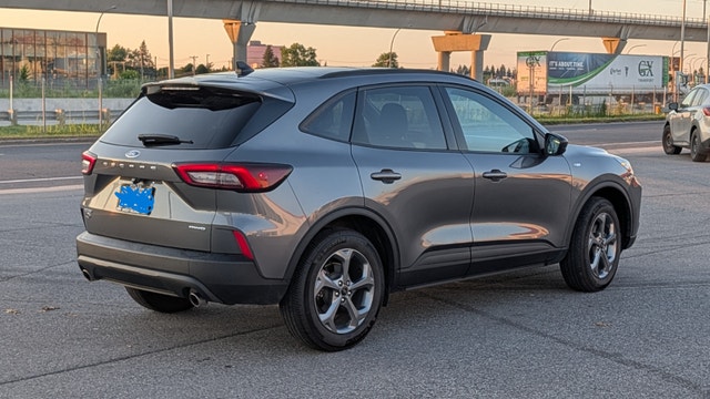 2025 Ford Escape $642/Month all in (offer: 2 free months) — photo 4