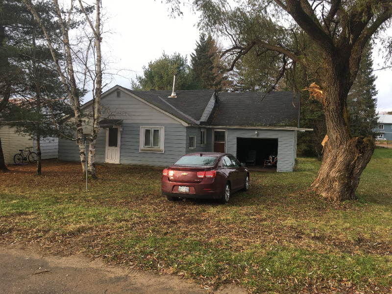 33 Regent Street , Kearney rare opportunity affordable cottage Houses