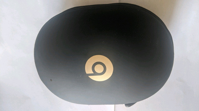 Beats by Dr. Dre Studio 2 3 Headphones Carrying Travel Case in General Electronics in Hamilton