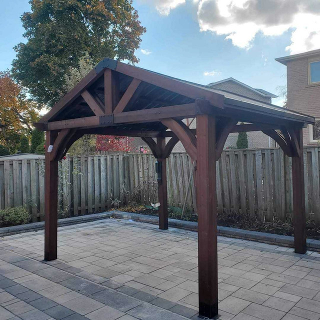 Gazebo install in Other in Markham / York Region - Image 4