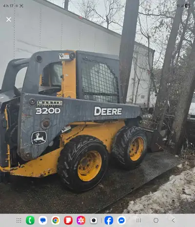 None John Deere 320D