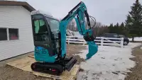 New, 2 ton mini excavator with Full Cab