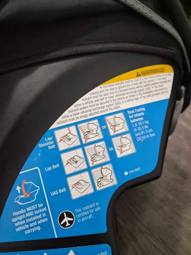 Infant Car Seat with Base in Strollers, Carriers & Car Seats in City of Toronto - Image 7