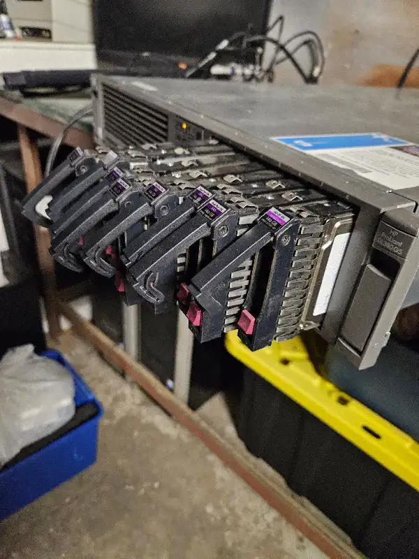 HP ProLiant DL380 G5 - Rackmount Server (Windows Server 2016) in Servers in Calgary - Image 8