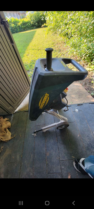 Yardworks 14A Garden Shredder (twigs, branches upto 1-5/8 inch) in Outdoor Tools & Storage in Ottawa - Image 4