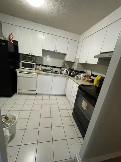 Chinatown center : A room to rent
