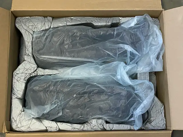 GM Extendable Mirror Set: Part #12495931 - fits 1999 to 2009 in Auto Body Parts in Whitehorse - Image 4