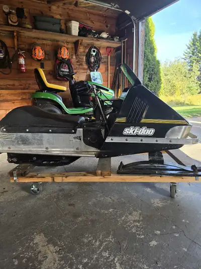 Vintage Ski-Doo 60cc kids snowmobile, perfect for collectors or vintage snowmobile enthusiasts! This...