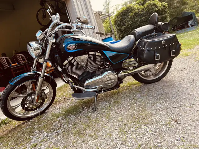  Very Rare Vintage Designer Motorcycle in Street, Cruisers & Choppers in Hamilton - Image 3