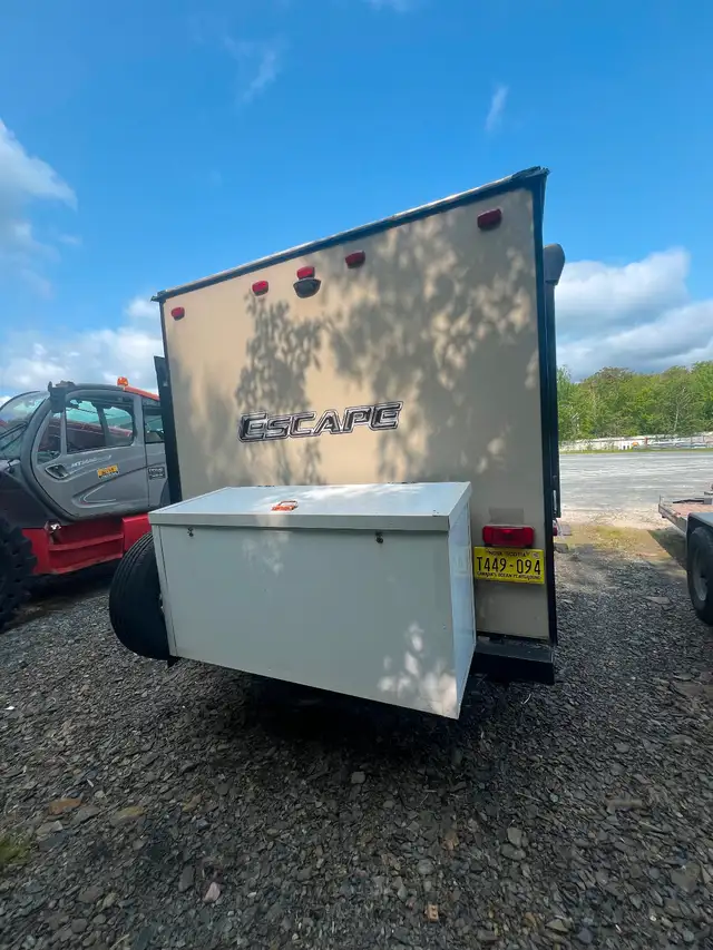 2019 Spree Escape in Travel Trailers & Campers in City of Halifax - Image 5