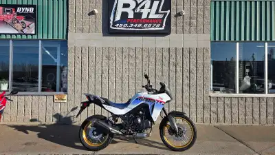 Honda Transalp 750cc Annee : 2025 Six - vitesses 458lbs 16.9 litres capacité essence Reg: 13715$ + t...