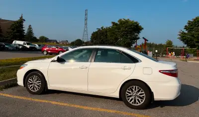 Selling a well-maintained 2017 Toyota Camry LE with 110,700 km. This vehicle is in excellent mechani...