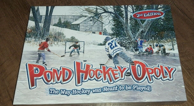 Pond Hockey-Opoly 2nd Edition Outset Media 100% Complete in Toys & Games in Regina