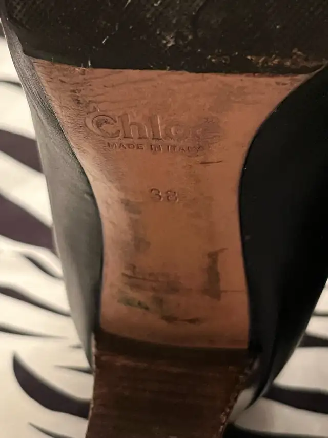 Chloé Black Leather Boots Women’s Size 38 in Women's - Shoes in City of Toronto - Image 7