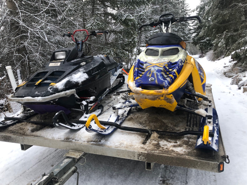1997 rmk 700 Snowmobiles Kelowna Kijiji