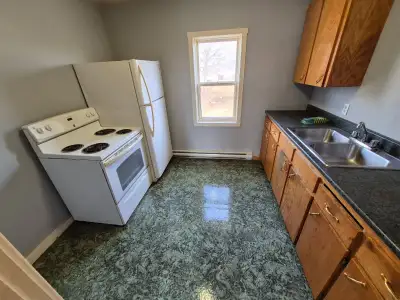 2 BEDROOM APARTMENT AVAILABLE IN YARMOUTH