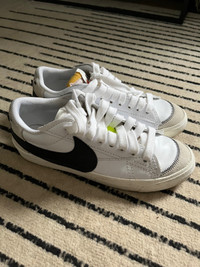 Nike Blazer Low '77 Jumbo White / Black