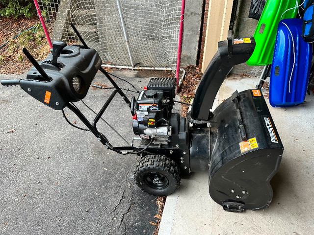 Snowblower 24in gas powercare electric start in Snowblowers in City of Toronto