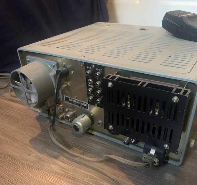 YAESU Ft 101-E SSB Transceiver (Read description)  in General Electronics in Bridgewater - Image 4