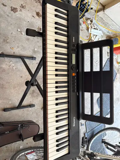 Casio keyboard for sale, View more