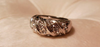 Shiny silver ring with crystals
