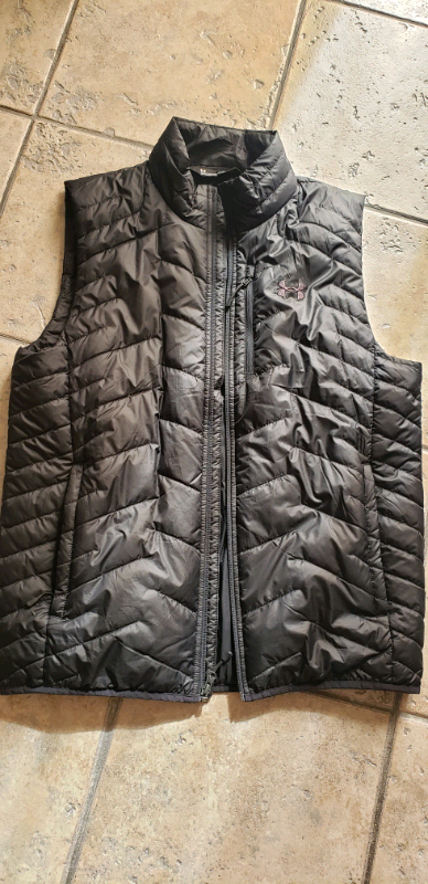 Under Armour puffer vest , View more