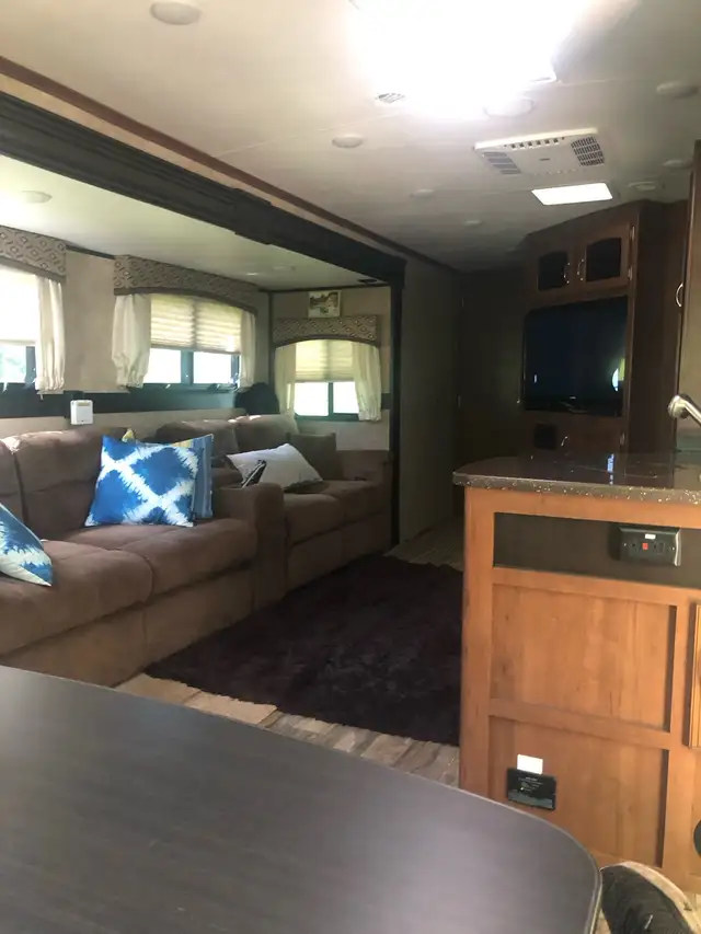 Jayco 2017 Whitehawk 30RDS in Travel Trailers & Campers in Owen Sound - Image 7