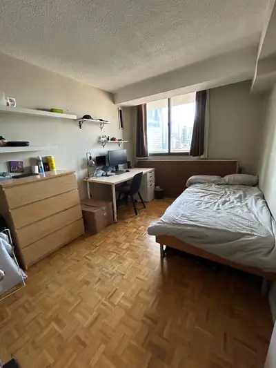 1 bedroom available July 1